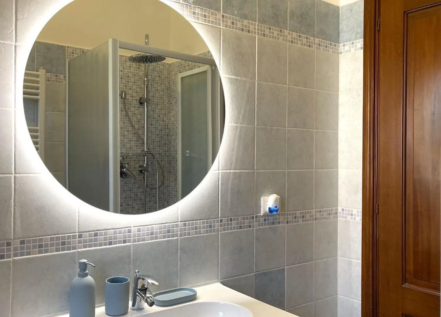 Guest House La Casa Di Angelina Rome Apartment
